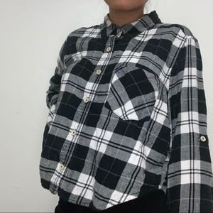 forever 21 black,white,grey croppedish flannel top